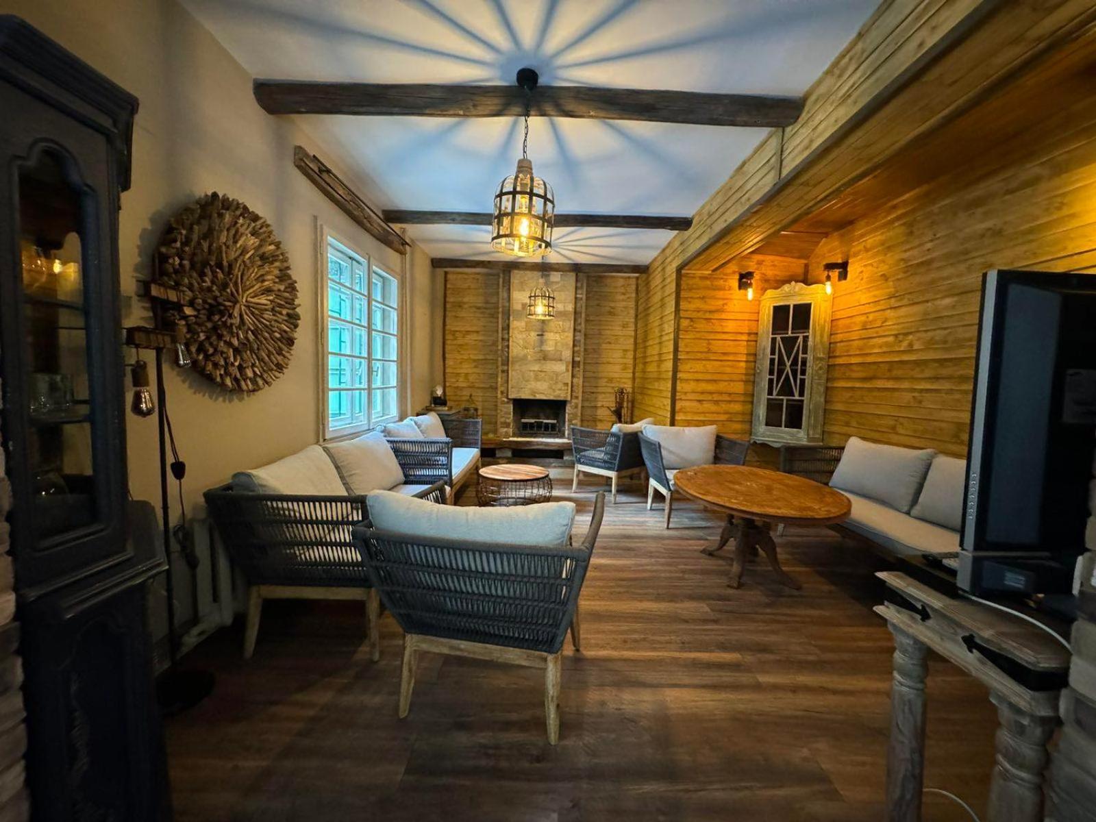 Villa Adis With Hot Pool & Jacuzzi By Bookvillabg Borovets Dış mekan fotoğraf